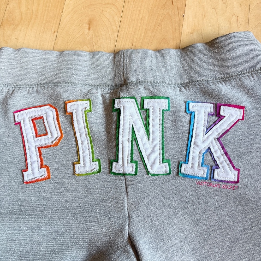 PINK Victoria's Secret Size XS Light Gray, Rainbow & White Capri Sweatpants - Picture 2 of 6